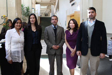 Equipo del proyecto: Gabriela Aillon, ingeniera de proyectos de REUNA; Paulina López, subgerente de proyectos de REUNA; Esteban Zapata, ejecutivo de proyecto Fondef; Paola Arellano, directora ejecutiva de REUNA; y Carlos Vogel, ingeniero de desarrollo de software de REUNA.