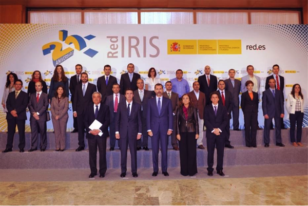 Equipo RedIRIS junto al Príncipe Felipe